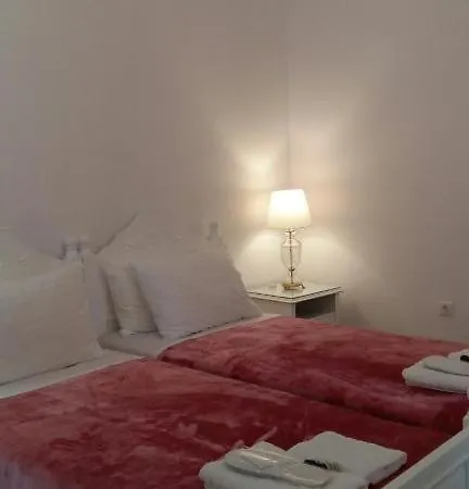 Apartment Nn & Near Athens Airport